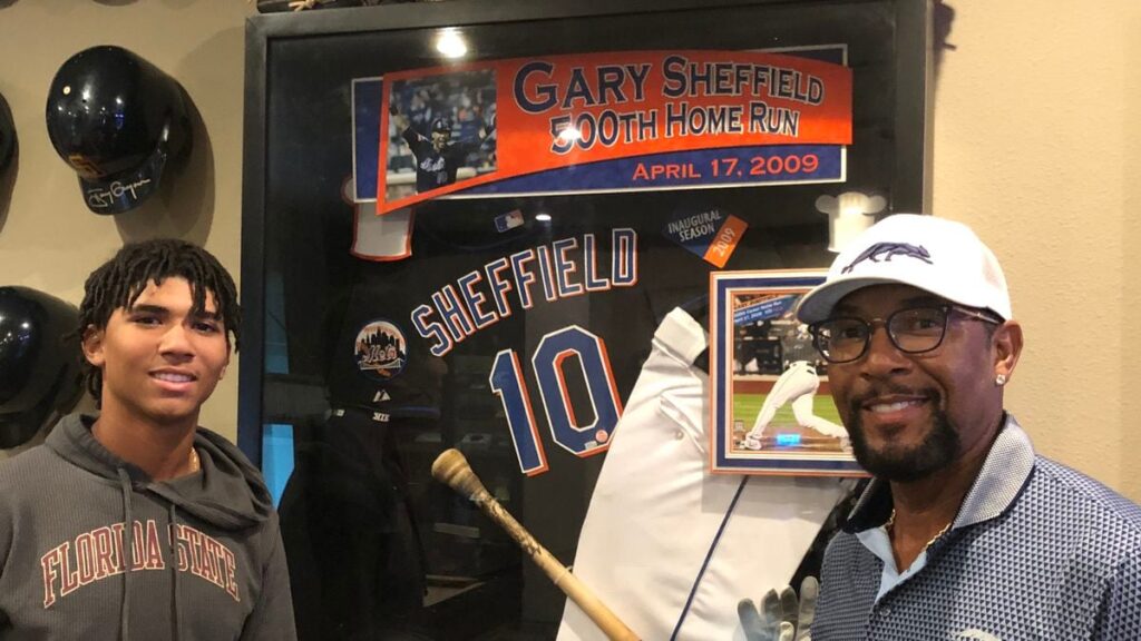 Gary Sheffield, a graduate of Hillsborough High, holds up his plaque after winning the Gatorade National Baseball Player of the Year in 1986.