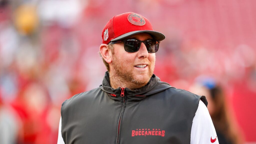 How the Bucs can hang on to offensive coordinator Liam Coen