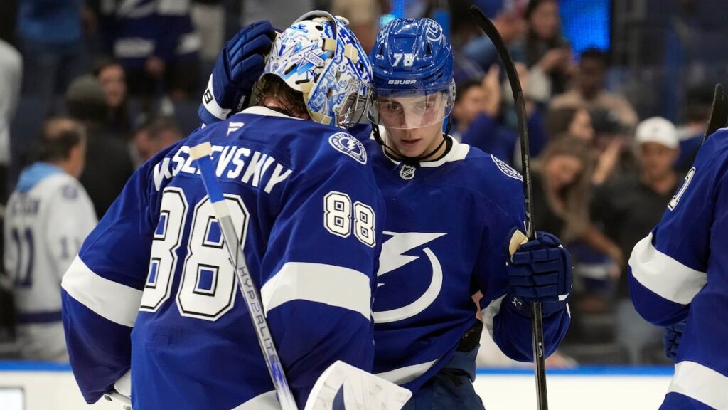 Lightning youngsters put their stamp on 4th straight win, over Blues