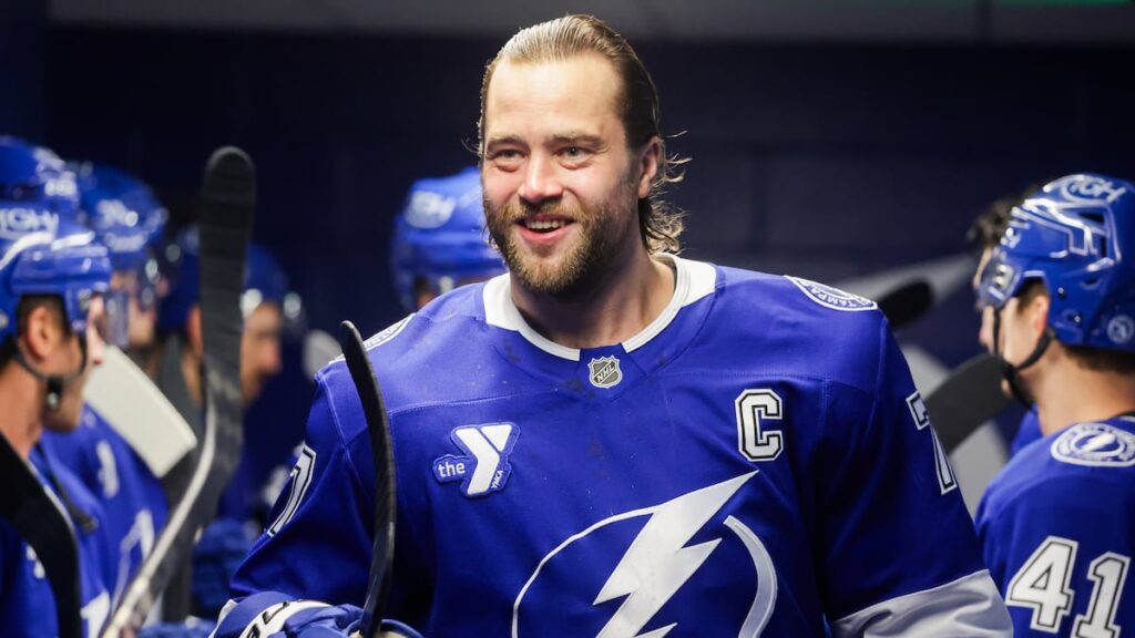 Victor Hedman sets Lightning record for games played