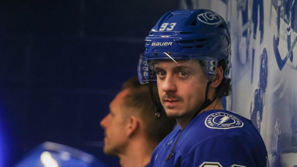 Lightning place forward Gage Goncalves on waivers