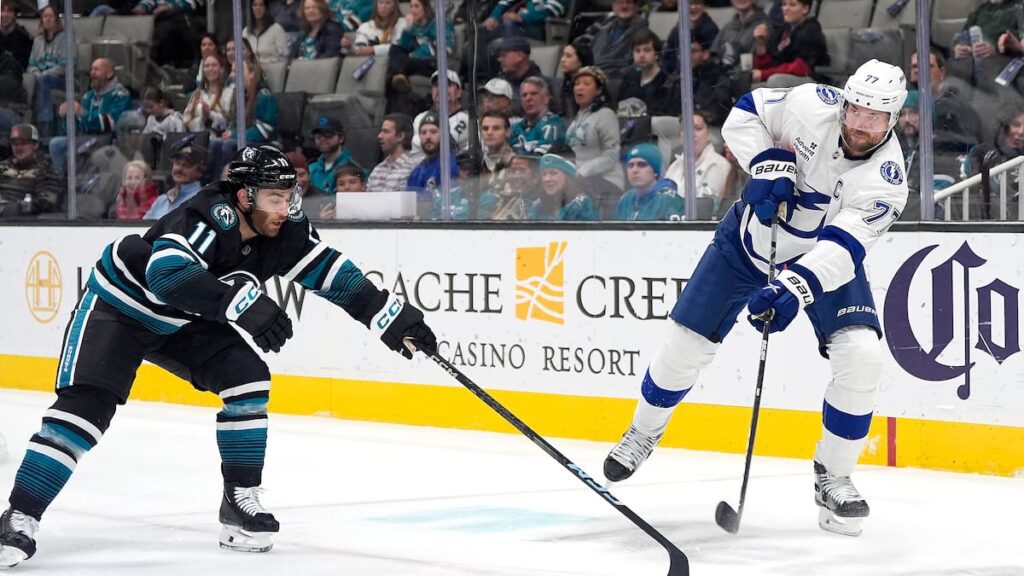 Lightning’s Victor Hedman bloodied by puck to head against Sharks