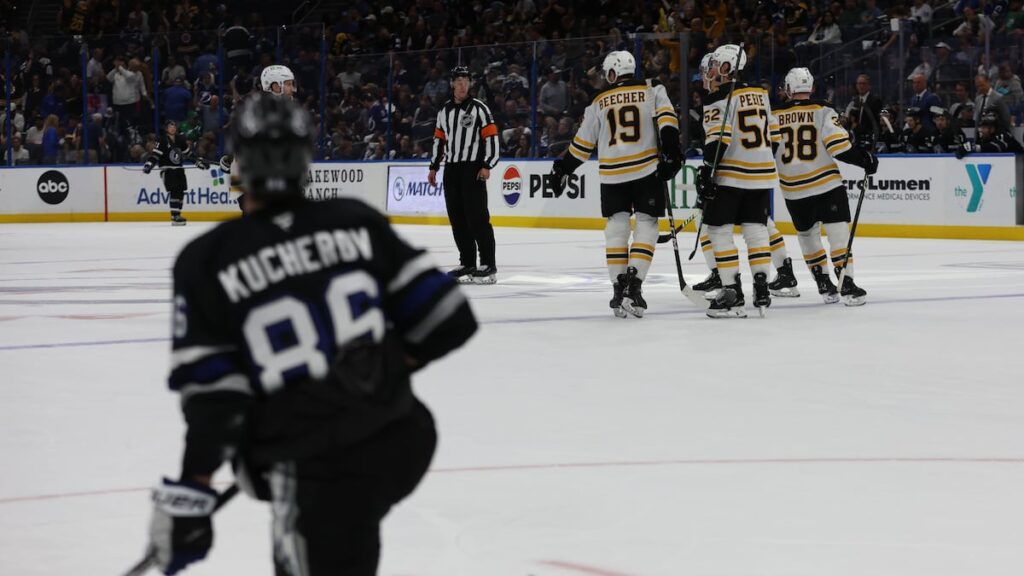 Coming out of trade deadline, Bruins outwork Lightning in shutout